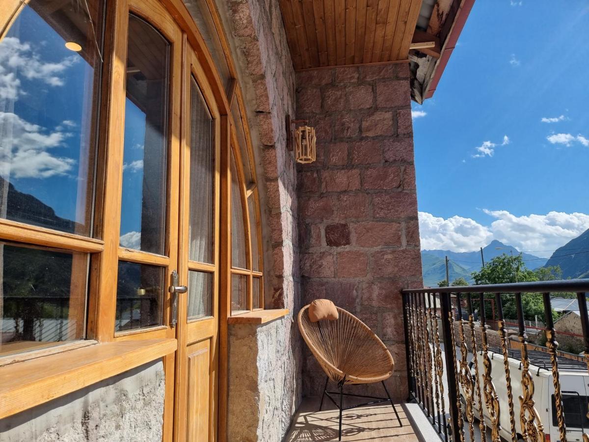 Graf Kazbegi Hotel Luaran gambar